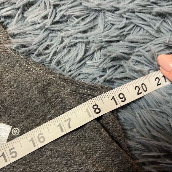 Band & Graphic Tank Tops Gray Size S M - Picture 4 of 9